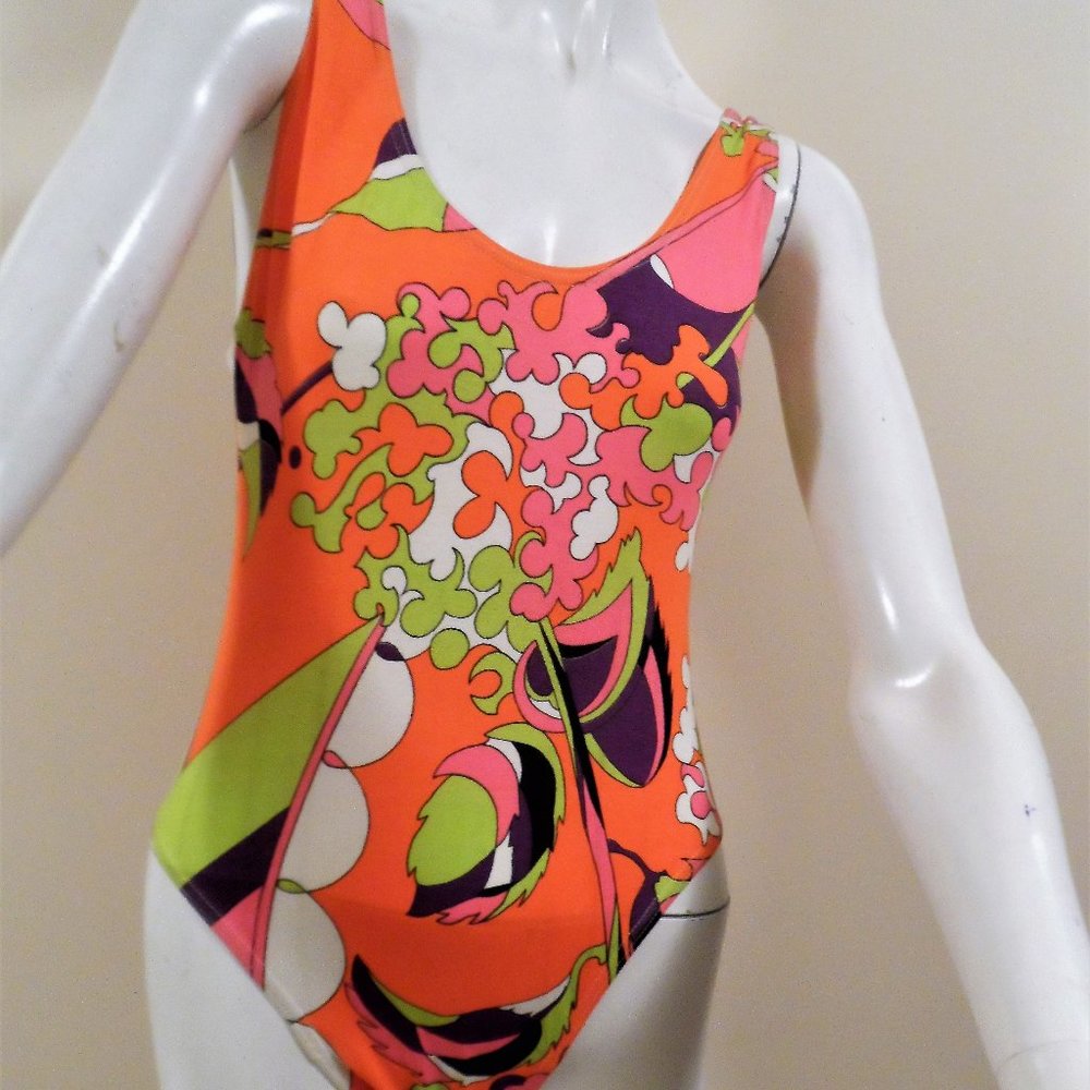 SWIMSUIT  92%COTTON 8%ELASTANE  ON THE ORIGINAL BAG  MADE-IN-IRELAND NWT